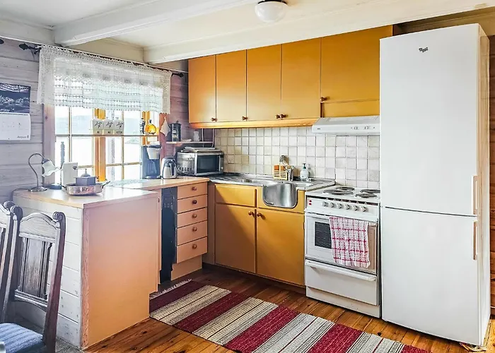 Vakantiehuis 3 Bedroom Lovely In Mosvik